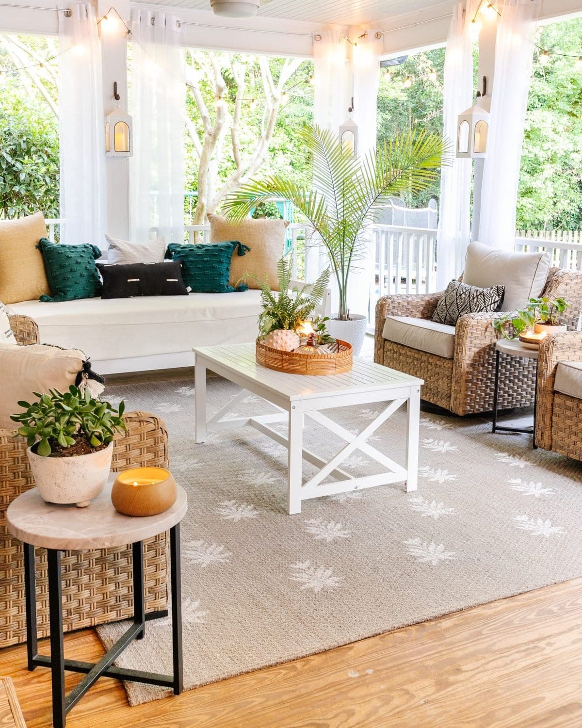 backyard decor ideas stenciled rug